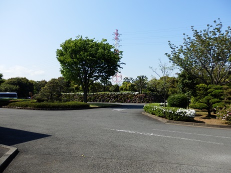 広々とした駐車場(100台位)
