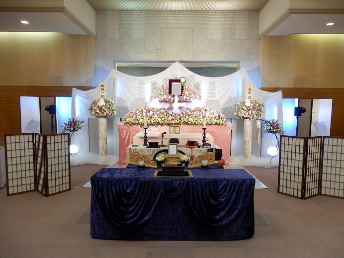 半室 施工例 (女性)